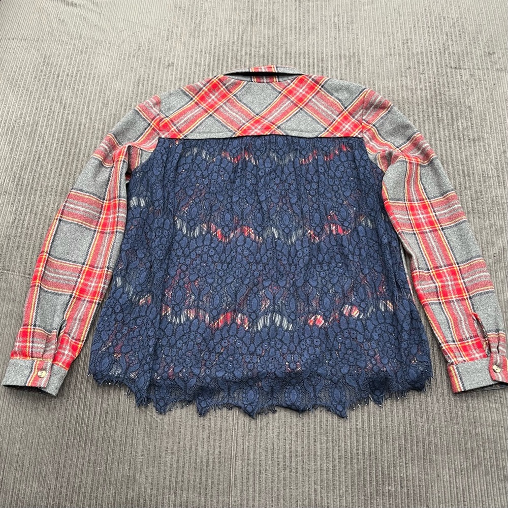 Sundance Lace Back Flannel Size 10 Red Blue Outdoors Casual Women. - Picture 2 of 10